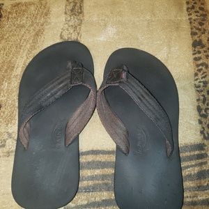 Boys size 12c rainbow flip flops